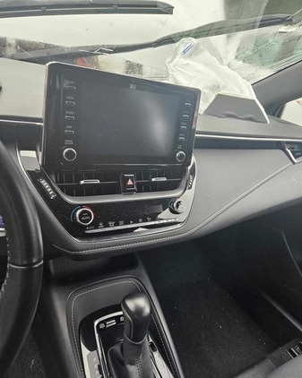 Toyota Corolla cena 35700 przebieg: 30000, rok produkcji 2020 z Wilamowice małe 254